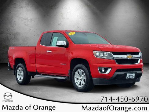 Used 2015 Chevrolet Colorado LT w/ Luxury Package image 1
