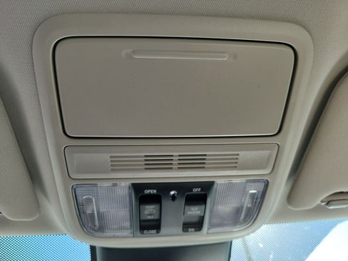 New 2026 Honda Odyssey EX-L image 32