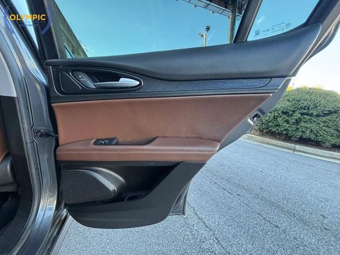 Used 2020 Alfa Romeo Stelvio image 45