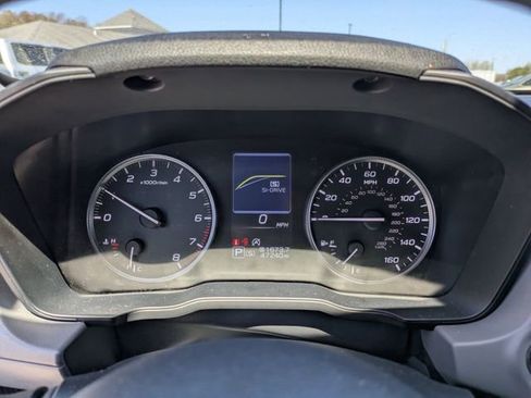 Used 2024 Subaru Crosstrek 2.0i Premium AWD/4WD image 12