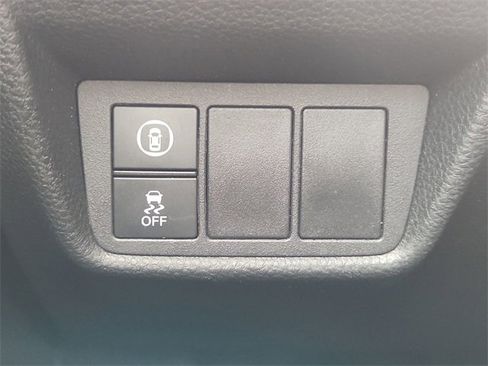 Used 2019 Honda Accord LX image 17