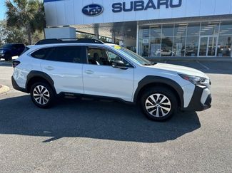 Used 2025 Subaru Outback Premium video 1