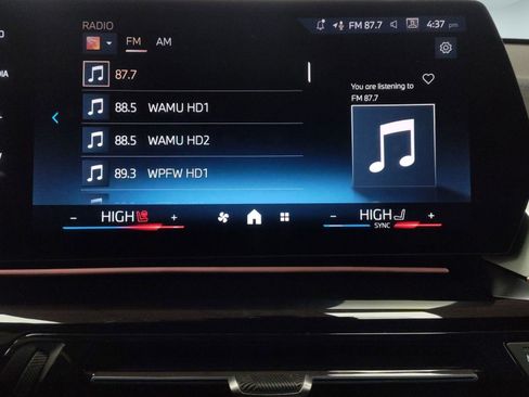 New 2026 BMW X1 xDrive28i w/ Technology Package image 21