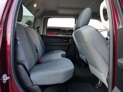 Used 2017 RAM 2500 Tradesman w/ Chrome Appearance Group AWD/4WD image 23
