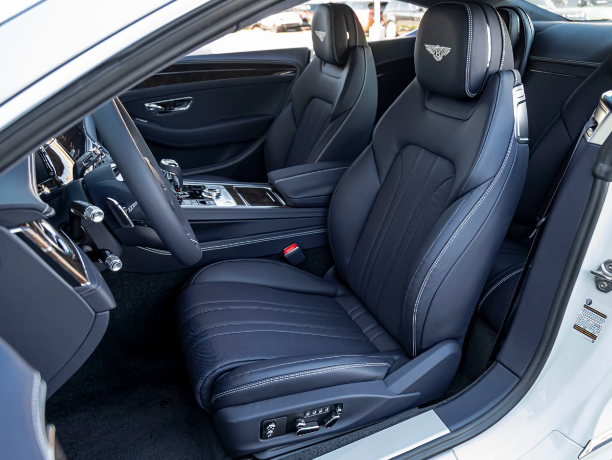 Used 2026 Bentley Continental GT AWD/4WD image 16