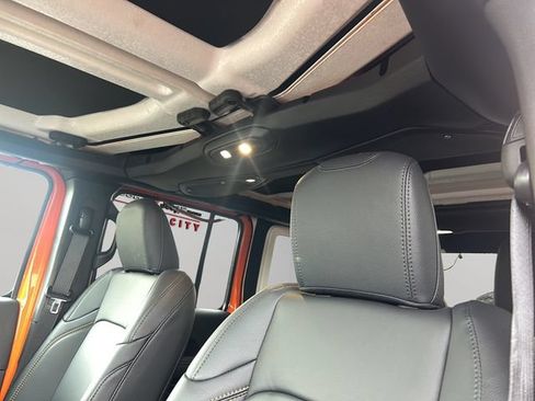 New 2025 Jeep Wrangler Unlimited Sahara w/ Safety Group AWD/4WD image 24