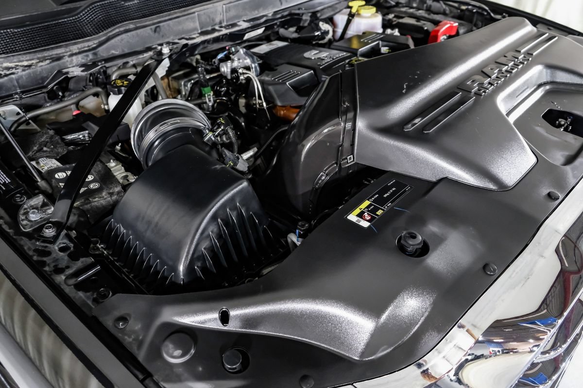 Used 2022 RAM 3500 Limited AWD/4WD image 52