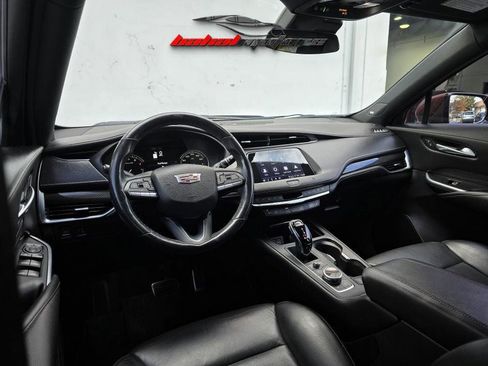 Used 2021 Cadillac XT4 Sport image 17