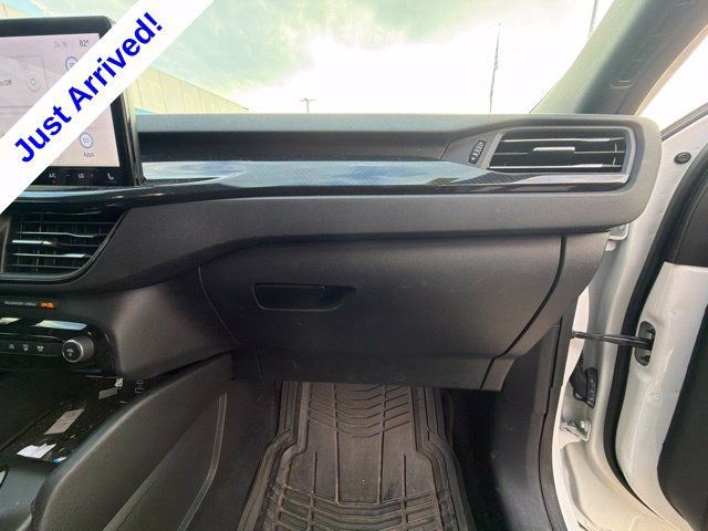 Used 2023 Ford Escape ST-Line w/ Tech Pack #1 AWD/4WD image 23