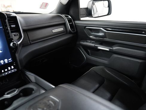 Used 2021 RAM 1500 Laramie w/ Sport Appearance Package image 14
