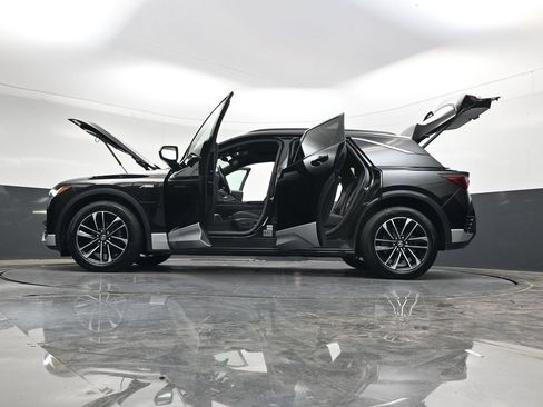 Used 2024 Acura ZDX A-Spec AWD/4WD image 40
