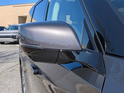 Used 2025 INFINITI QX80 Luxe w/ Cargo Package image 12