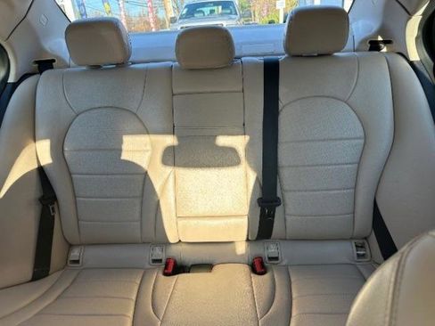 Used 2015 Mercedes-Benz C 300 4MATIC Sedan image 29