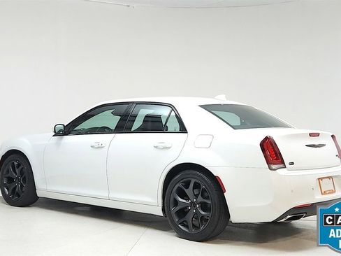 Used 2021 Chrysler 300 S image 3