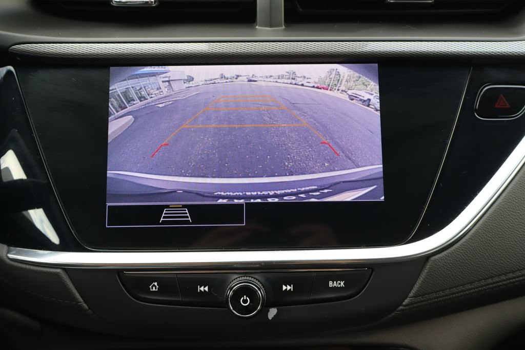 Used 2023 Buick Encore GX Preferred w/ Cold Weather Comfort Package FWD image 11