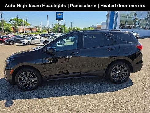 Used 2023 Chevrolet Equinox RS AWD/4WD image 6