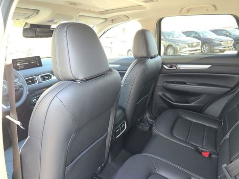 New 2025 MAZDA CX-5 AWD 2.5 S w/ Premium Plus Pkg image 16