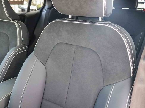 Used 2023 Volvo C40 P8 Recharge Plus AWD/4WD image 29