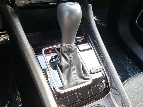 Used 2022 Jeep Compass Latitude image 12