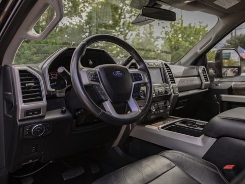 Used 2019 Ford F250 Lariat AWD/4WD image 12