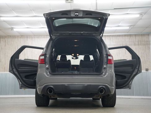 Used 2022 Dodge Durango R/T w/ Tow 'N Go Package AWD/4WD image 41