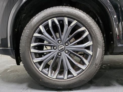 Used 2025 Nissan Rogue Platinum AWD/4WD image 5