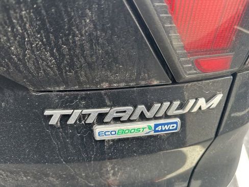 Used 2017 Ford Escape Titanium w/ Equipment Group 301A image 10