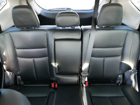 Used 2024 Nissan Murano SV image 13