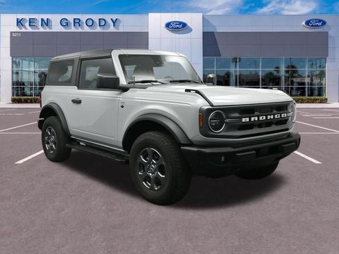 Used 2023 Ford Bronco Big Bend AWD/4WD image 1