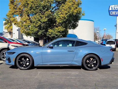Used 2025 Ford Mustang GT image 9