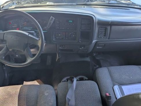 Used 2006 Chevrolet Silverado 1500 W/T RWD image 21