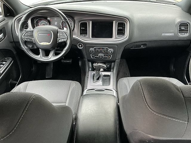 Used 2019 Dodge Charger SXT AWD/4WD image 14