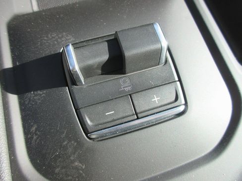 New 2026 GMC Sierra 2500 AT4 w/ AT4 Premium Plus Package image 21