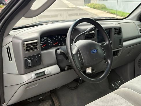 Used 2004 Ford F350 XLT AWD/4WD image 12