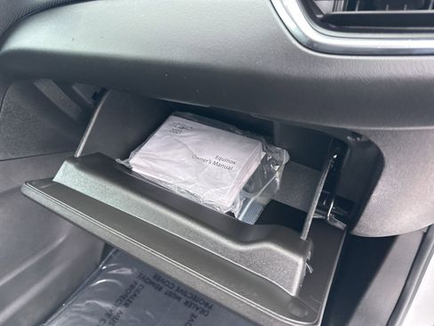 Used 2021 Chevrolet Equinox Premier w/ Redline Edition image 40