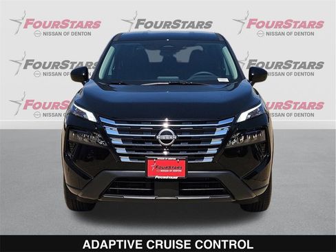 New 2026 Nissan Rogue SV image 10