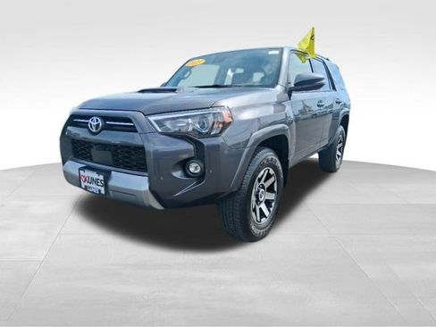 Used 2023 Toyota 4Runner TRD Off-Road Premium w/ Off Road Premium Plus Package AWD/4WD image 4