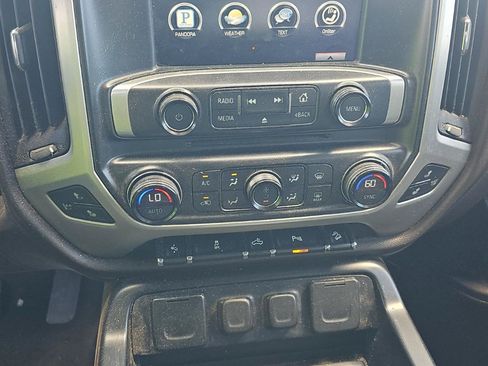 Used 2015 GMC Sierra 1500 SLT w/ SLT Preferred Package RWD image 10
