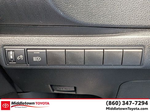 Certified 2023 Toyota Corolla SE FWD image 18