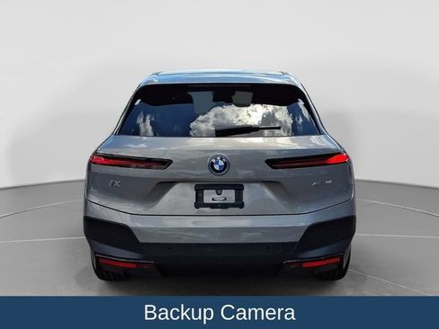 Used 2023 BMW iX xDrive50 AWD/4WD image 6