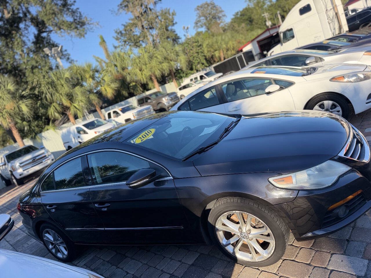Used 2010 Volkswagen CC Luxury FWD image 4