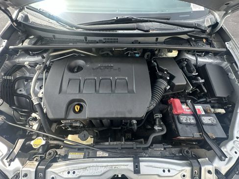 Used 2016 Toyota Corolla S FWD image 33