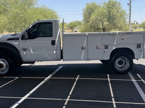 Used 2014 Ford F450 XL RWD image 2