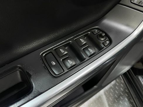 Used 2016 Volvo V60 T5 Premier image 15