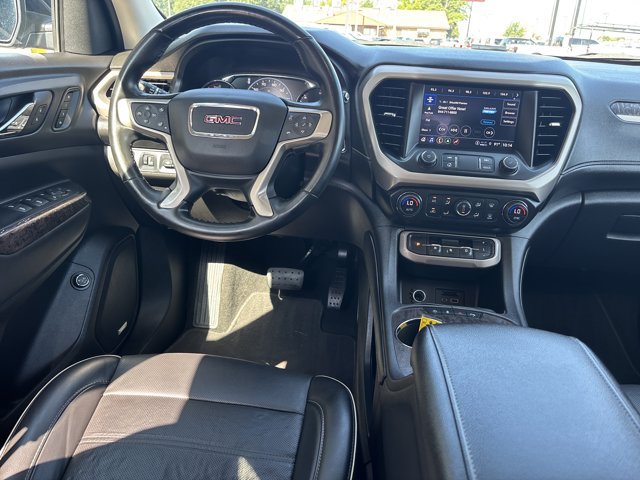 Used 2023 GMC Acadia Denali FWD image 18