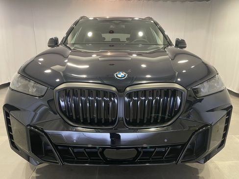 New 2026 BMW X5 xDrive50e AWD/4WD image 2