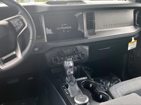 New 2026 Ford Bronco Big Bend AWD/4WD image 7