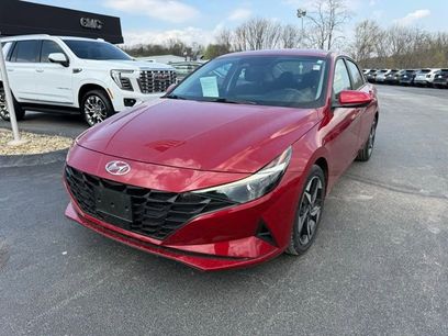 Used 2023 Hyundai Elantra SEL w/ Convenience Package