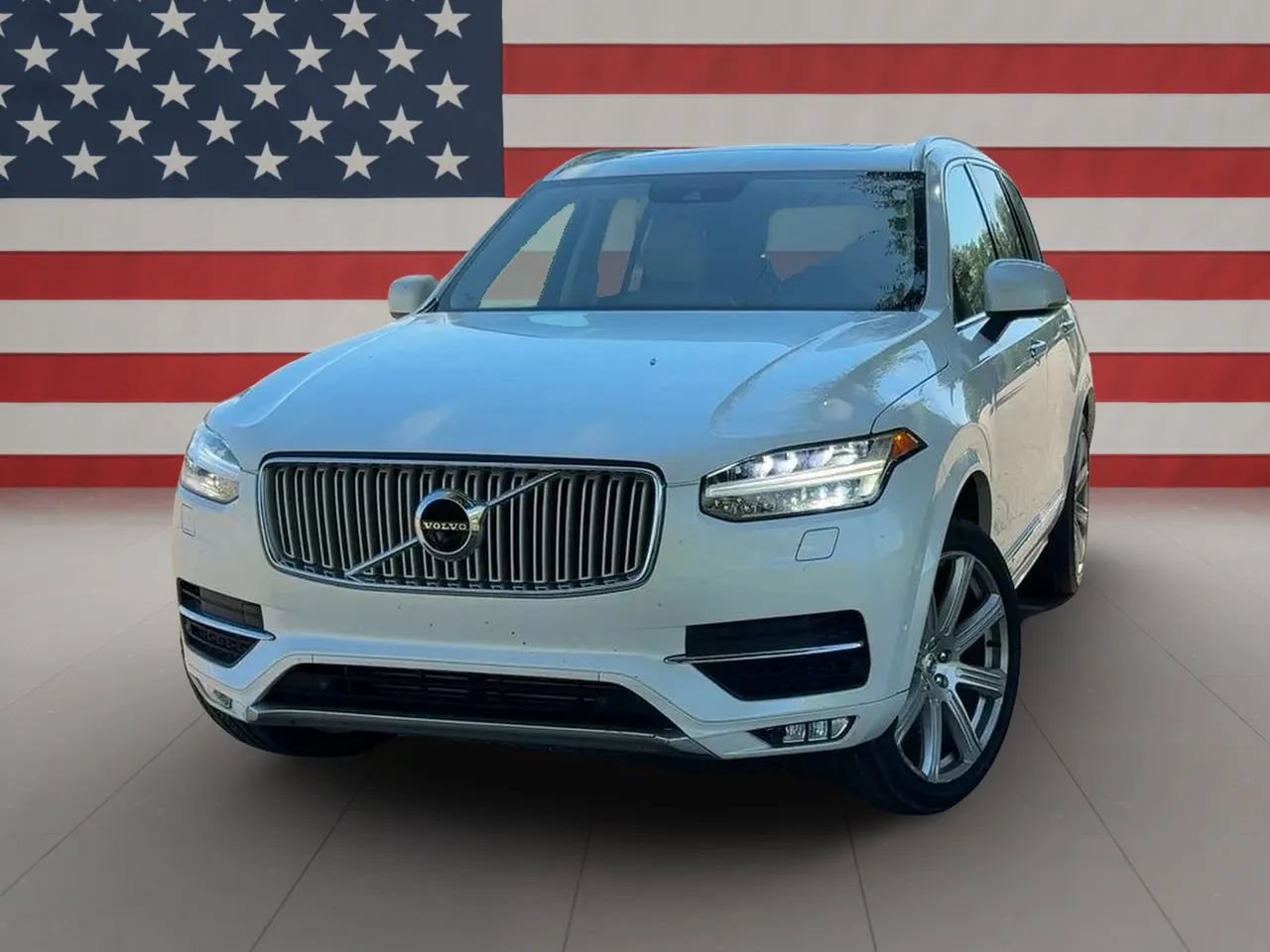 Used 2017 Volvo XC90 T6 Inscription w/ Vision Package AWD/4WD image 3