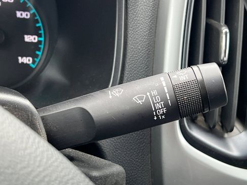 Used 2022 Chevrolet Colorado LT w/ LT Convenience Package image 32